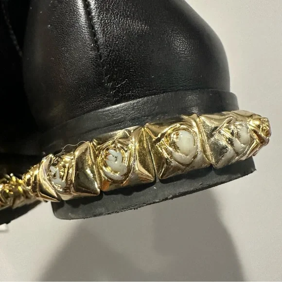 Stuart Weitzman Black Leather Gold Detail on Heels Bootie Size 40 - Picture 11 of 16